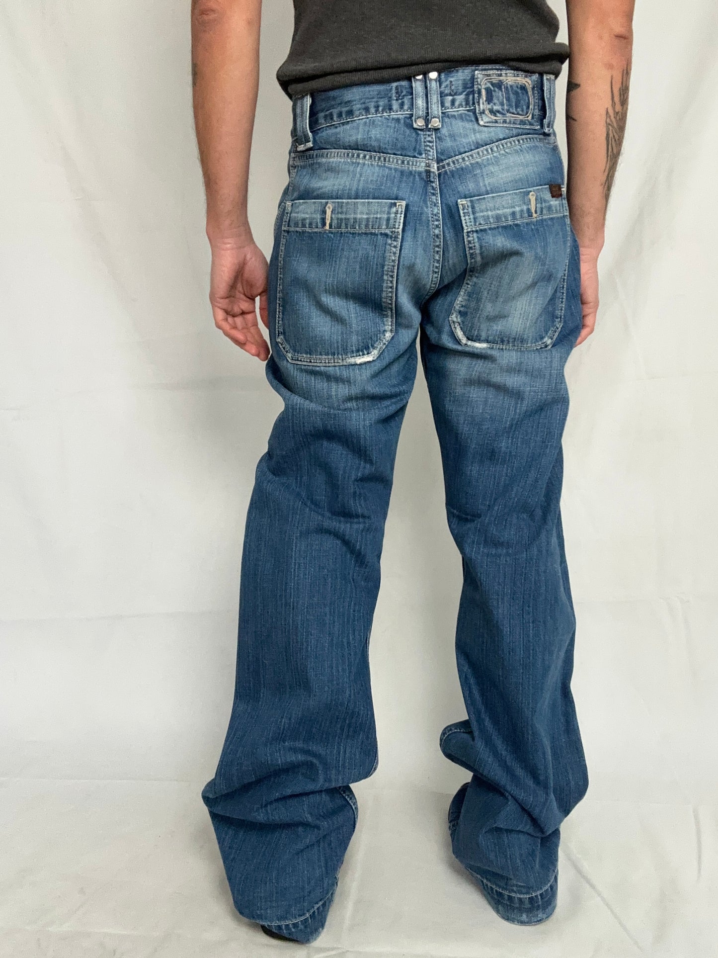 baggy jeans